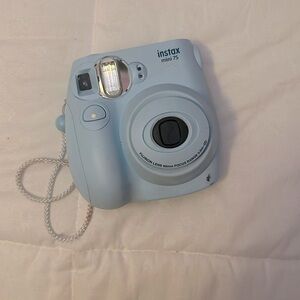 Slightly used instax mini 7S baby blue